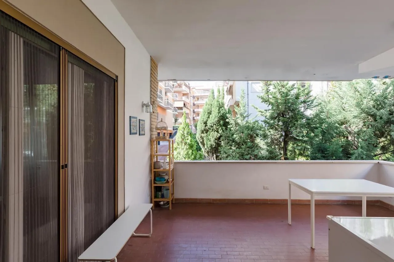 Stupendo Appartamento In Quartiere Residenziale Rome Italy