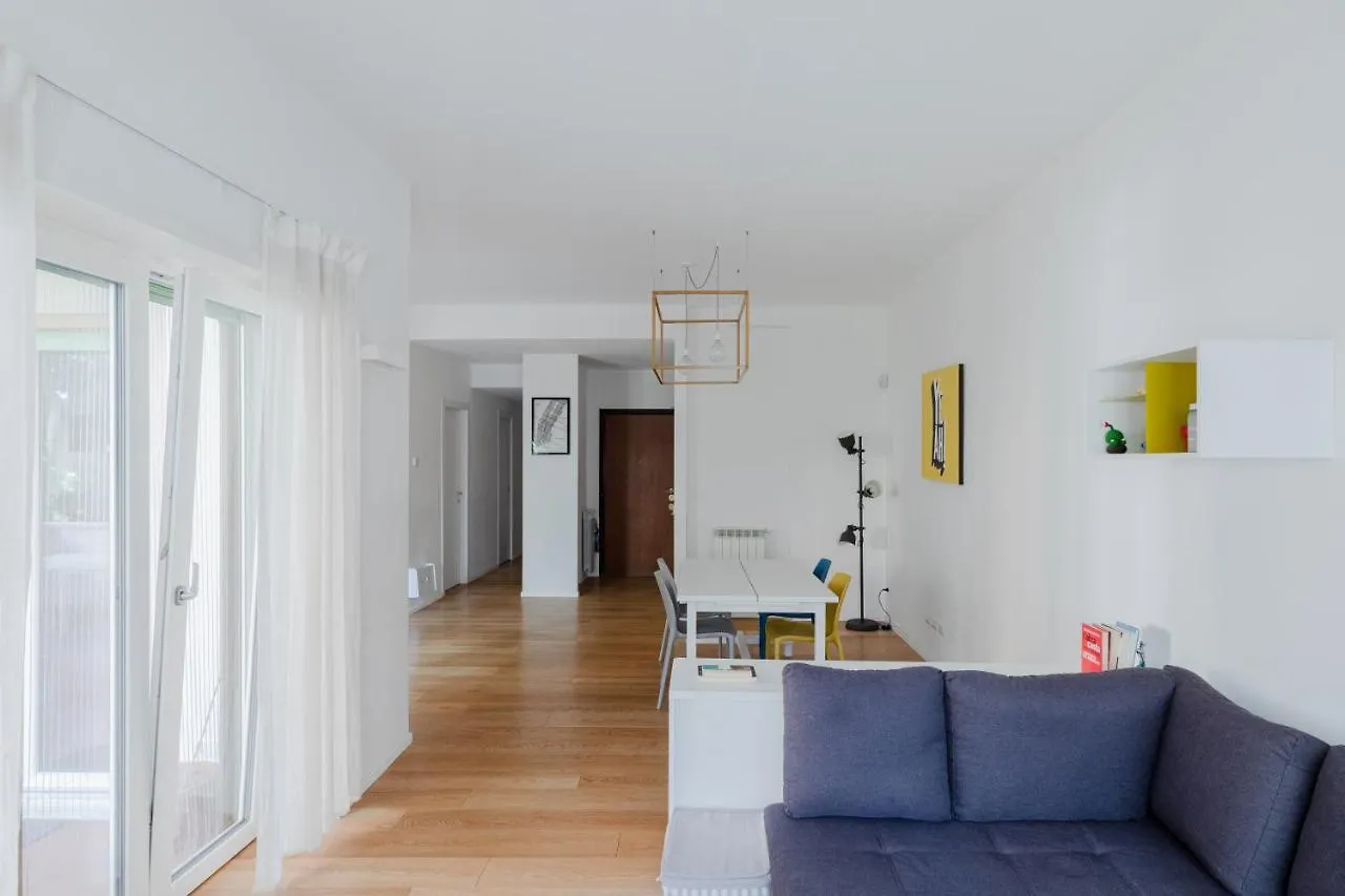 Stupendo Appartamento In Quartiere Residenziale Rome Apartment